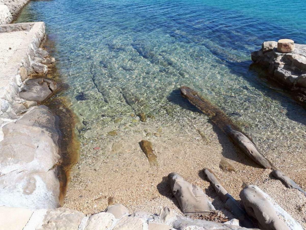 Apartments Horvat on Island Pag Vlašići Buitenkant foto