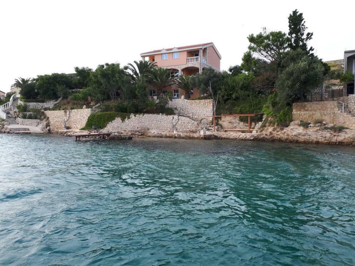 Apartments Horvat on Island Pag Vlašići Buitenkant foto