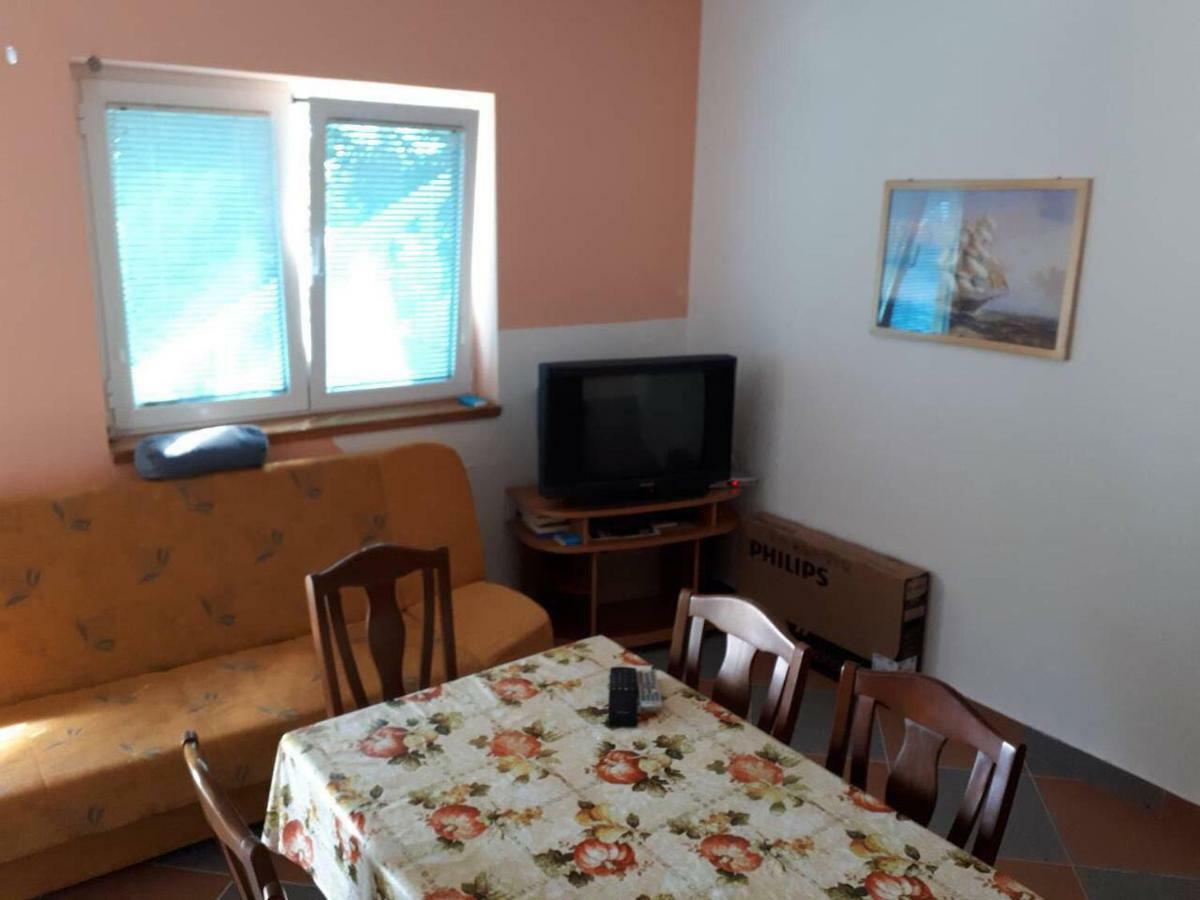 Apartments Horvat on Island Pag Vlašići Buitenkant foto