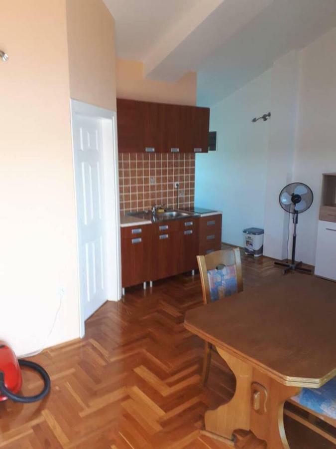 Apartments Horvat on Island Pag Vlašići Buitenkant foto